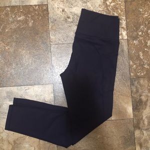 Zyia sz 12 light & tight navy legging w/pockets.